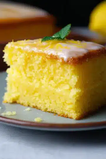 A Lemon Cake to Die for!