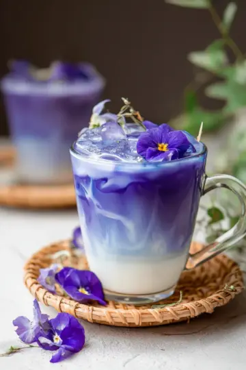 Butterfly Pea Milk | Butterfly Pea Latte | นมสดอัญชัน