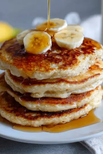 Fluffy Banana Pancakes